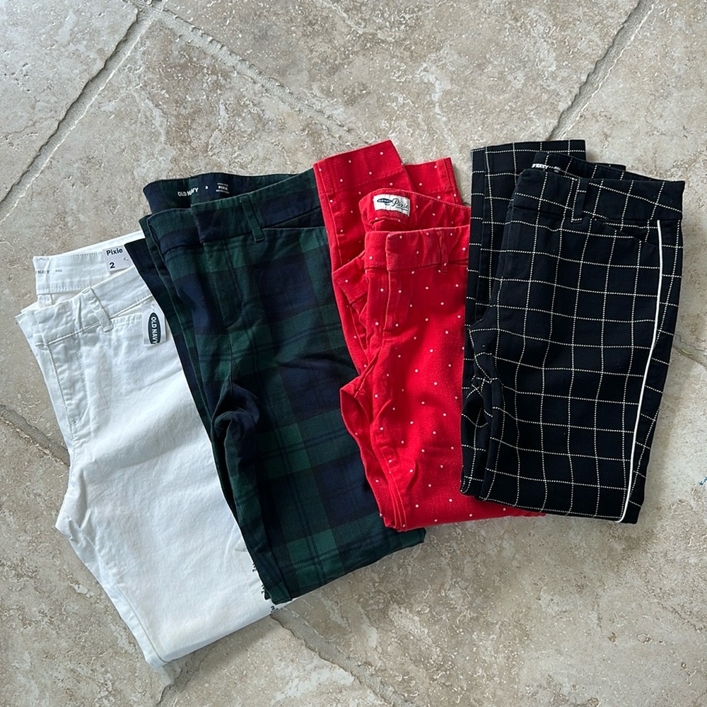 4 pair OLD NAVY pixie pants size 2